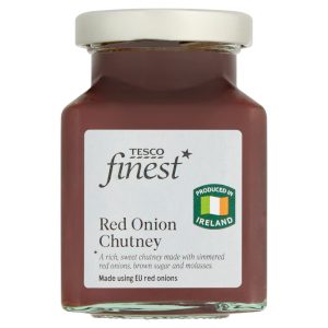 Tesco Finest Red Onion Chutney 220g